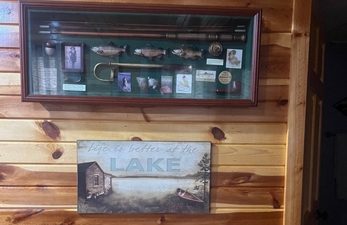 Bakerton Cabin | Kentucky Cabin on The Cumberland River with Private Boat Ramp