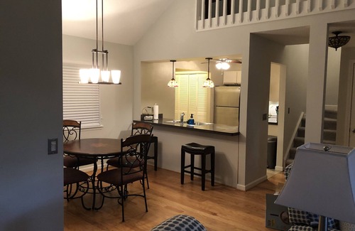 Salem House | Keowee Key Townhome - Pet Friendly, View of Golf Course plus Amenities