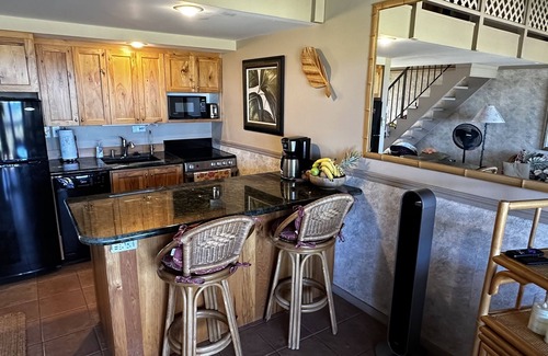 Maunaloa Condo | Kepuhi Beach Resort #2202-Paradise Found