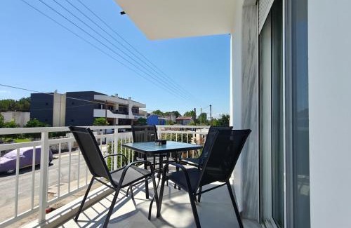 Keramoti Apartment | KERÉ Living