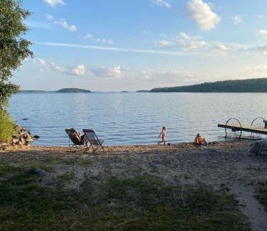 Jyvaskyla Ski Chalet | Kesämökki Korpilahdella, Päijänteen rannalla