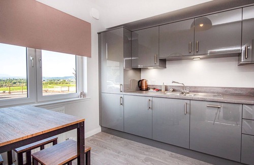South Galson Cottage | Kessock View Apartment