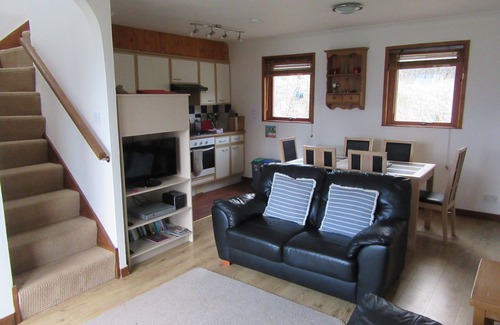 Fortrose Cottage | Kestrel, Longhouse Cottages