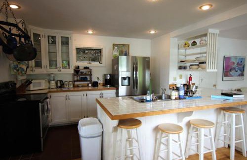 Hammondsport House | KeukaMonga