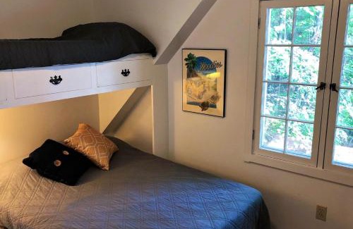 Hammondsport House | KeukaMonga