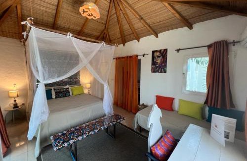 Ile de Dionewar Cabin | Keur Papaye