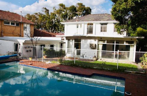 Kew House | kew house