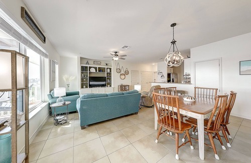 Key Allegro Condo | Key Allegro Island condo with bay views, central AC, W/D - snowbirds + dogs ok