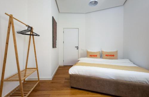 Kentron Apartment | KeyGo #0187 is the key to a comfortable location