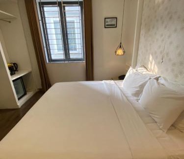 Dong Da Hotel | Khách Sạn A83Hotel