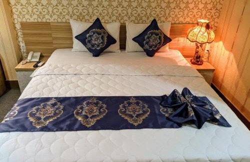 Ninh Kieu Hotel | Khách Sạn Diễm Minh