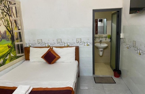 District 12 Hotel | Khách Sạn Nguyên Trung
