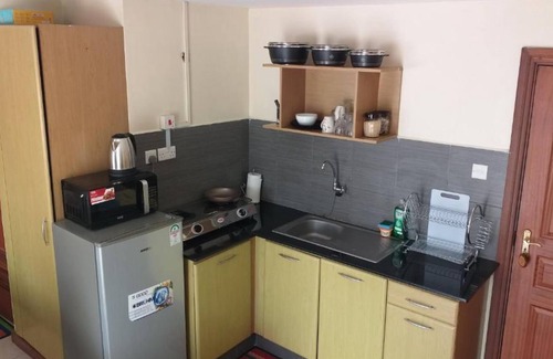 Ngara West Hotel | Khadz Nest