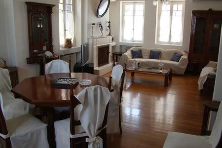 Kiato Apartment | Kiato House with View