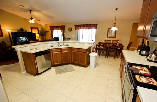 Legacy Park House | Kids’ Paradise: Pool, Spa & Game Room | Sleeps 12