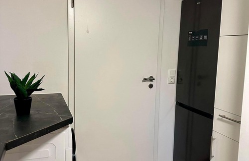 Neumuenster House | Kieler Straße 73 W5 - 3 bedrooms with parking space
