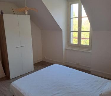 Pont-sur-Yonne Apartment | Kilomètre 99