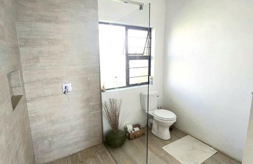 Margate House | Kim's corner