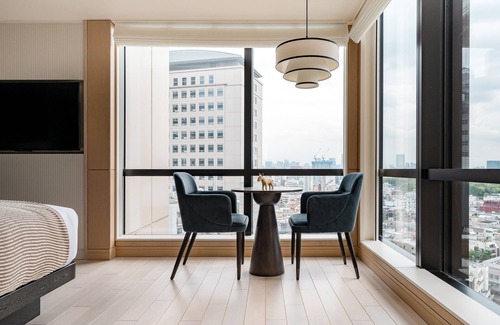 Nishi-Shinjuku Hotel | Kimpton Shinjuku Tokyo by IHG