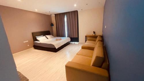 Downtown Kota Kinabalu Hotel | Kinabalu 6ty3 Homestay