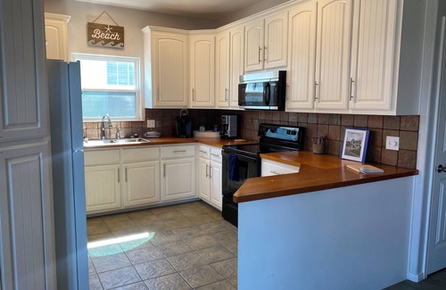 Port O Connor House | King Fisher Beach House - Relaxing home with fantastic views of Matagorda Bay