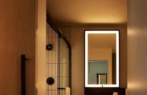 Downtown Atlanta Hotel | King Room, High Floor Views at REVERB by Hard Rock Downtown Atlanta