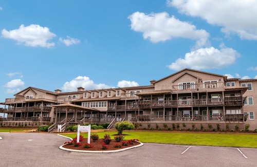 Duck Apartment | King Room | Ocean View Beach + Award-Winning Spa