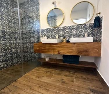 Colonia Centro Villa | King Royal Villa - Luxury in Cozumel Center