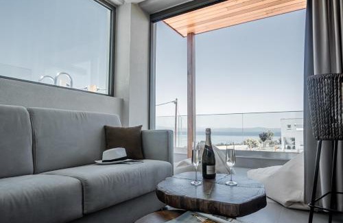 Afytos Apartment | King's & Queen's Afitos - Suites With Private Pool