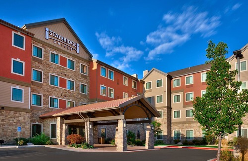 Midvale Apartment | King Suite | Heated Pool & Hot Tub. Free Breakfast Buffet. Near Jordan Landing!