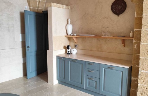 Felline Bed & Breakfast | King Suite with Private Jacuzzi - Charming in Felline | Borgo Don Ciccio