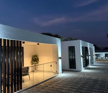 Elias Motsoaledi Cabin | Kingdoms Lodge