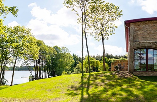 Muritz Apartment | Kingfisher - Barn at Loppiner See - Kingfisher Barn at Loppiner See