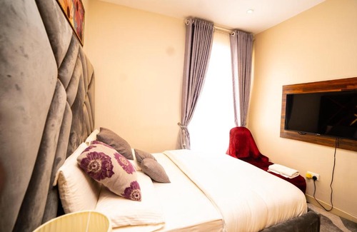 Lekki Phase 1 Apartment | KINGRES PROPERTIES