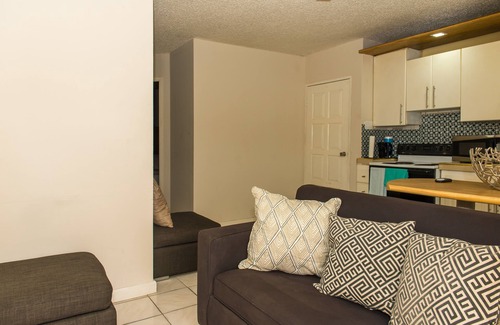 Barbican Apartment | Kingston Most Centrally Located Two Bdrm