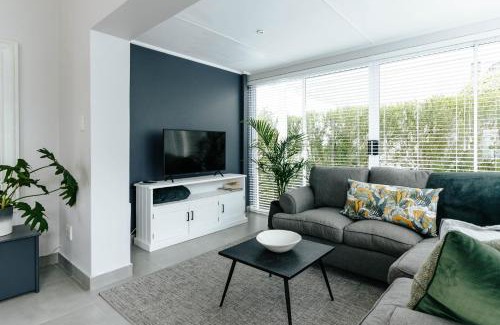 George Apartment | Kingswood Manor No.17