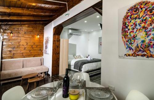 Tiberias Old City Cabin | Kinneret Lodging