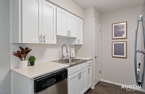 Zilker Apartment | Kinney #1 xxxxxxxxxx