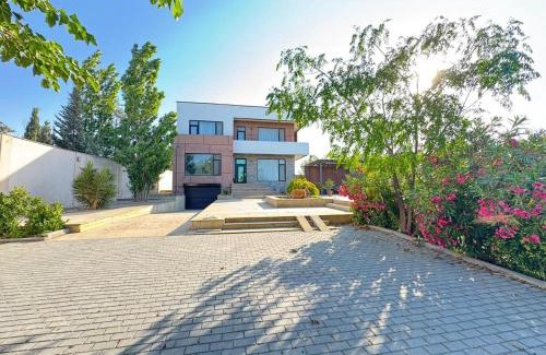 Nardaran House | Kiraye Bag axtaranlar Nardaranda Ləhic bağlarında