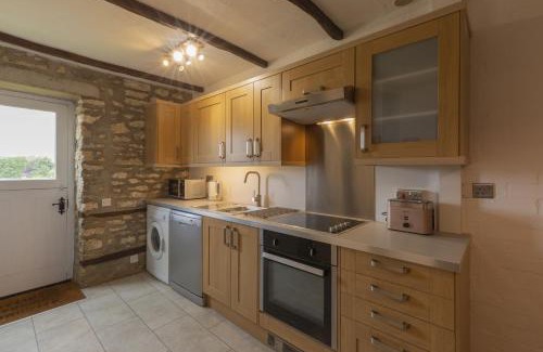 Scawton House | Kirkdale Cottage