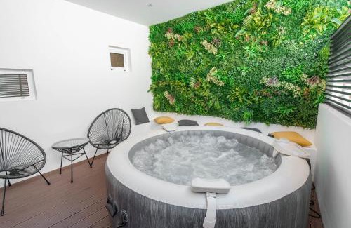 Larnaca City Centre Apartment | Kition Urban Suite 2