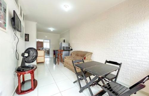 Cibratel II House | Kitnete em Itanhaém - SP.