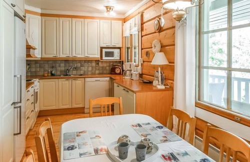 Hiukkajoki House | Kiviniemi by Interhome