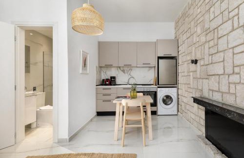 Perea Apartment | Kiwi by halu!, Apartments in Perea