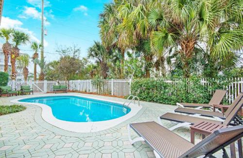 Seagrove Beach House | Kiwi Grove