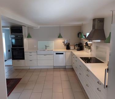 Follenslev Bed & Breakfast | Kjærgaarden B&B - Bed & Breakfast i Havnsø
