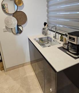 Pudu Apartment | KL Bukit Bintang Condos with an Infinity Pool, Gym and Panoramic Views by Asian Cajun Vacations