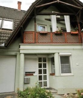 Balatonfoldvar Apartment | Klebi’s Apartmanház 20
