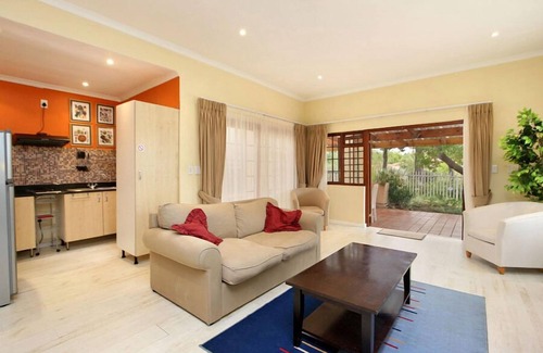 Stellenbosch Cabin | Kleinbosch Lodge