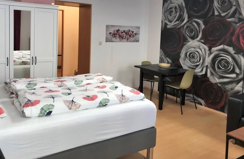 Favoriten Apartment | Kleinwohnung - Gute Verkehrsanbindung - Beim Reumannplatz
